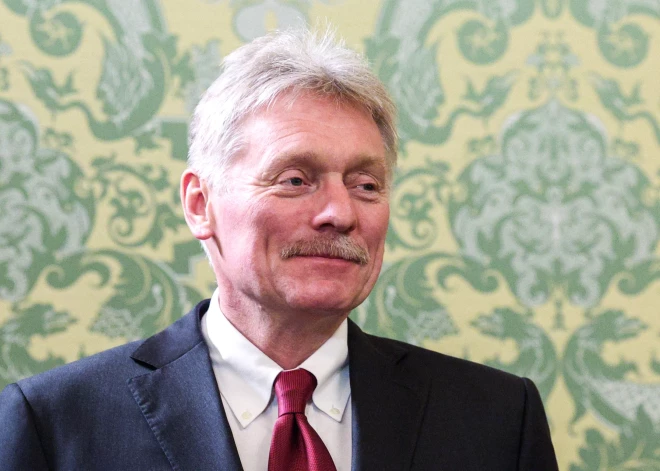 Peskovs: mēs zinām Trampa oficiālo paziņojumu, kas ir pretrunā ar presē izskanējušo