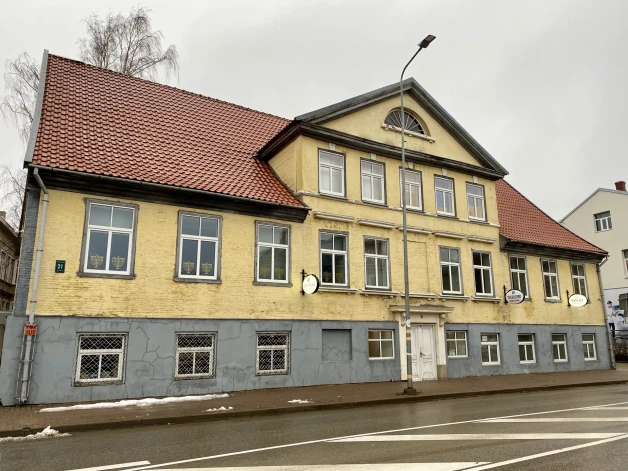 Nams Kungu ielā 21 – Liepājas zēnu Bāreņu nama pirmā atrašanās vieta laikā no 1797. līdz 1838. gadam. (Foto: Sarmīte Pujēna)