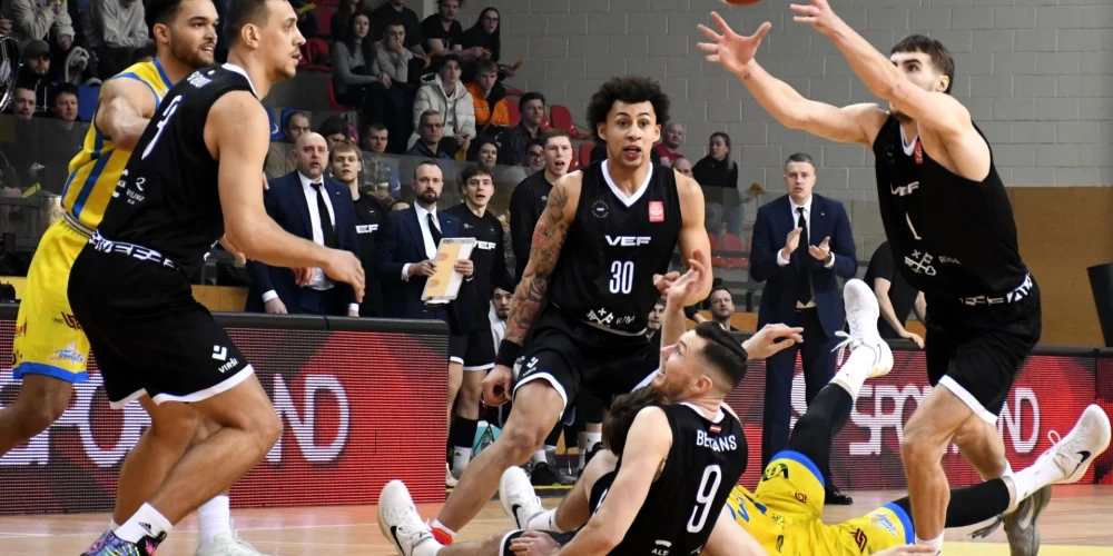 "VEF Rīga" Ventspilī kļūst par LBL čempioni. 