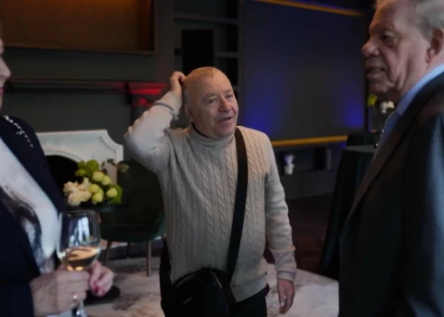 Яков Рафальсон полон сил и энергии.