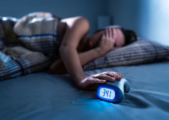 В ходе исследования выяснилось, кто из жителей Латвии недосыпает, а кто дрыхнет как сурок