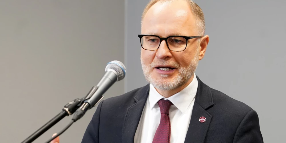Aizsardzības ministrs Andris Sprūds.