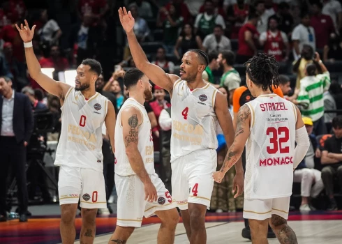 "Monaco" raksta vēsturi – Pireja pārspēta, nākamais pretinieks – "Fenerbahce".