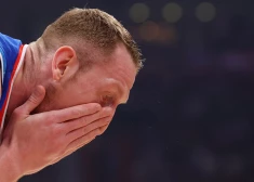 Šmits ar 17 punktiem sekmē "Anadolu Efes" uzvaru pār "Besiktas"