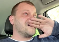 "Tu esi nodevējs!" Propagandists, kurš latviešu ģimeni Baltkrievijā iemānīja bezizejā, emocionālā vēstījumā sāk skaļi raudāt. VIDEO
