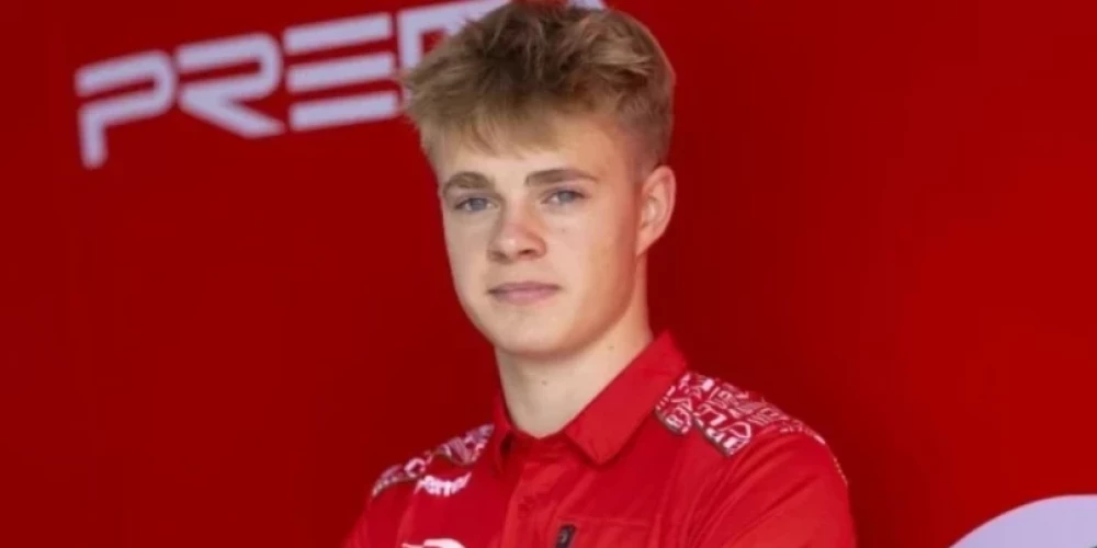 Latvijas autosportists Tomass Štolcermanis.