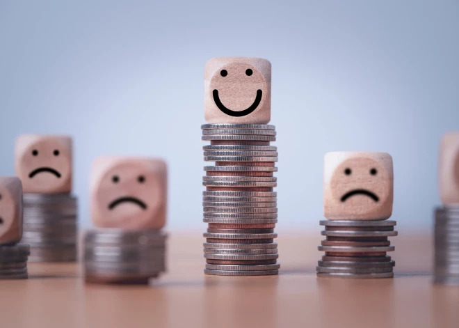 Финансовая грамотность в Латвии: почему просто храня свои деньги, вы теряете их