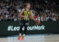Artūra Žagara pārstāvētā "Fenerbahce" izcīna Eirolīgas čempiontitulu