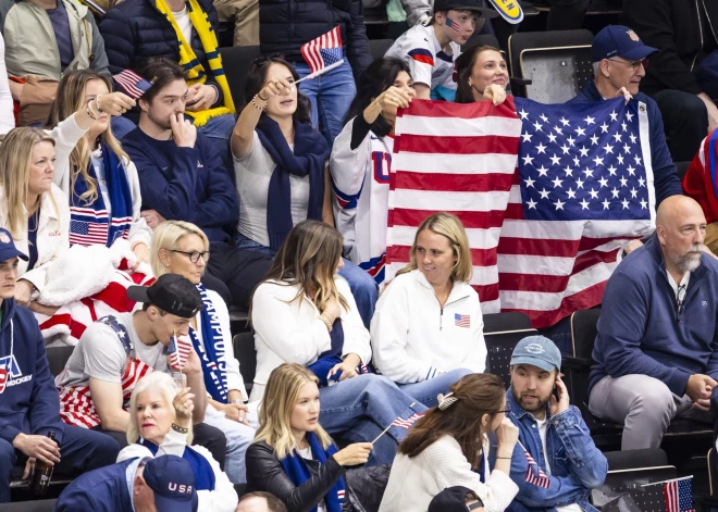 В драматичной игре сборная США третий раз в истории стала чемпионом мира по хоккею