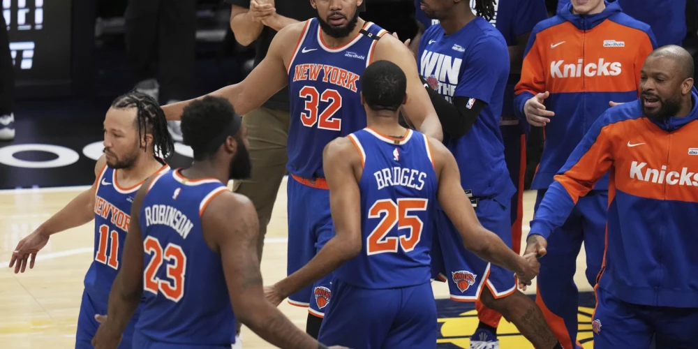 "Knicks" basketbolisti izcīna pirmo uzvaru sērijā ar "Pacers".