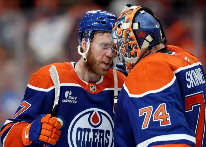 "Oilers" grauj "Stars" un izvirzās vadībā Rietumu konferences finālsērijā