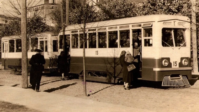 Uz Daugavpils svētku vietām varēs aizbraukt arī tramvaju. Attēlā: tramvaja sliedes pilsētā ieklāja pēc Otrā pasaules kara.