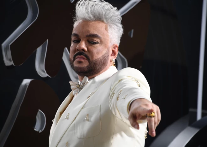 Филипп Киркоров решил перевезти прах умершей матери в Москву