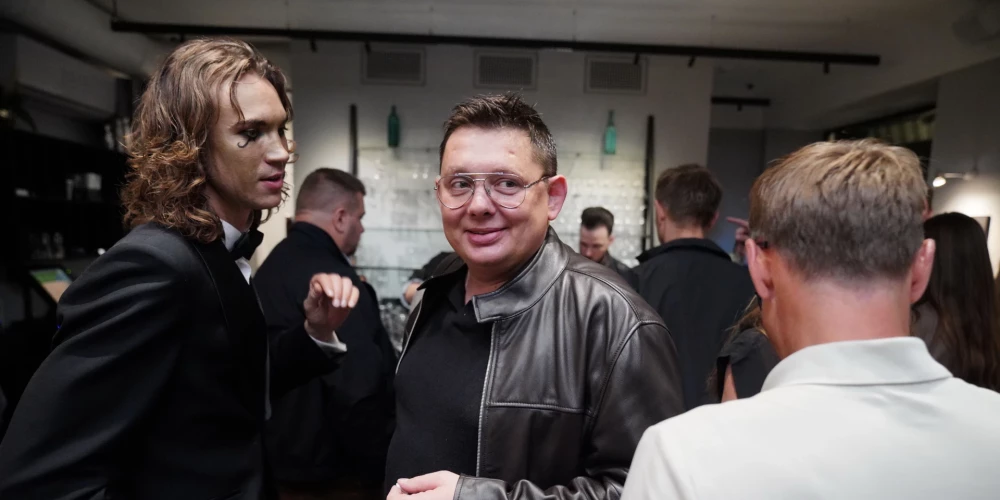 Artuss Kaimiņš.
