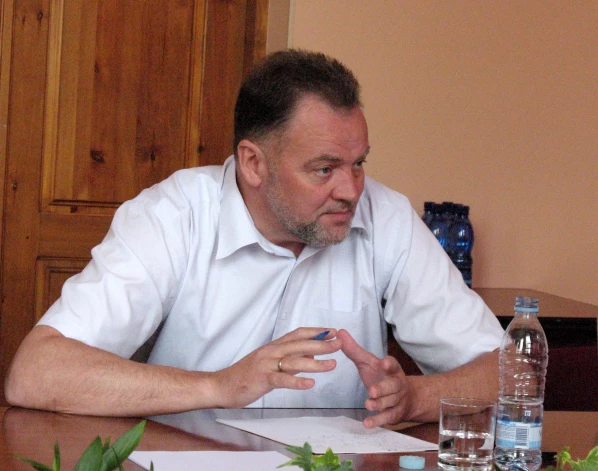 Krāslavas novada mērs Gunārs Upenieks ir viens no nedaudzajiem novadu vadītājiem, kuri pašvaldību nepārtraukti vada visilgāk – kopš 2009. gada.