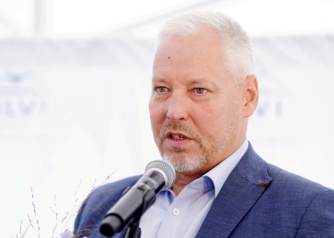 Zemkopības ministrijas parlamentārais sekretārs Normunds Šmits pērn atalgojumā saņēmis 80 839 eiro