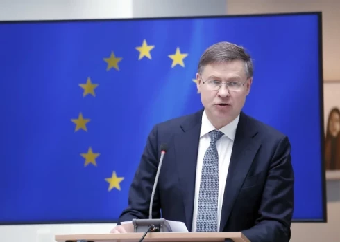 Валдис Домбровскис: «Бюрократия существует как на уровне Европейского союза, так и на национальном, поэтому решать проблему нужно в обеих сферах».