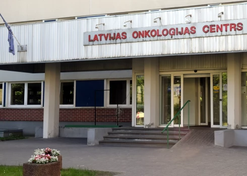 Rīgas Austrumu klīniskās universitātes slimnīcas stacionārs "Latvijas Onkoloģijas centrs".