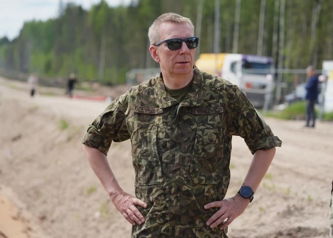 Ринкевич полностью поддерживает усиление санкций против России, в том числе отключение российских банков от системы SWIFT