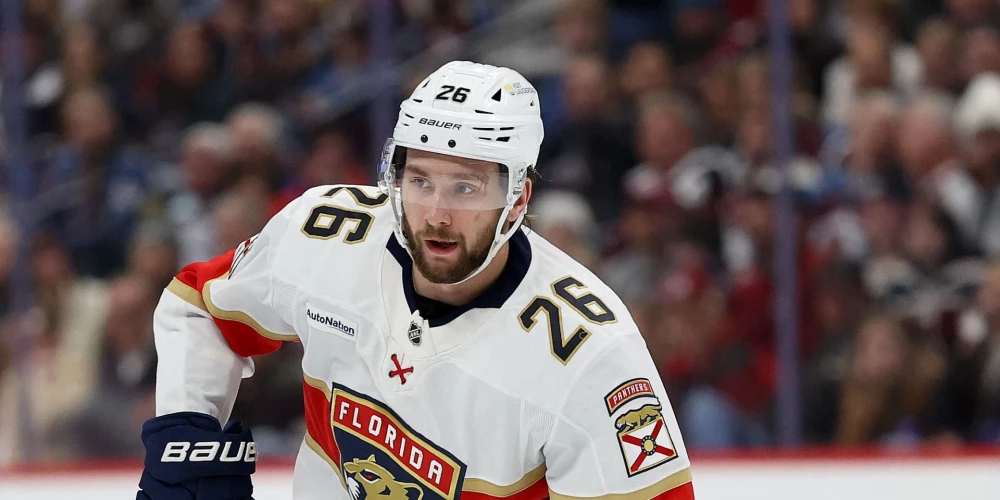 Balinska "Panthers" zaudē "Hurricanes" Stenlija kausa pusfināla spēlē.