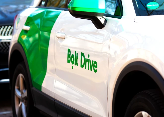 Lai brauktu ar “Bolt Drive”, jāmaksā 100 eiro. Kas par to jāzina?