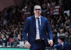 Valters de Rafaele tiek pieskaitīts labākajiem itāļu basketbola treneriem.