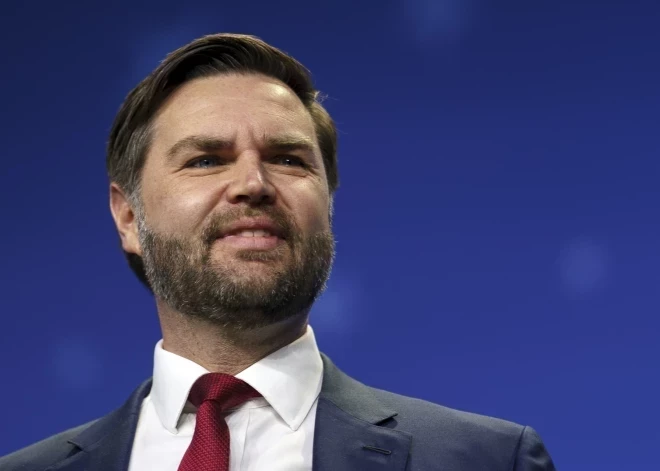 Заграница нам поможет? Вице-президенту США Вэнсу пожаловались на дискриминацию русских в Латвии