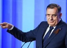 Bosnijas serbu līderis Milorads Dodiks izvairās no aresta dzimtenē un atkal dodas pie Putina