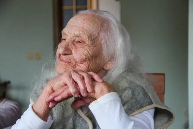 Наталия Сенькова о празднике песни Латгалии 1940 года: «Для города это было очень торжественное событие, специально для этого праздника была построена эстрада. Тогда редко у кого была машина, люди приезжали на пролетках».