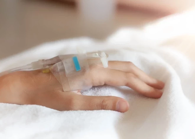 Francijas parlaments atbalsta eitanāzijas jeb asistētās pašnāvības legalizāciju