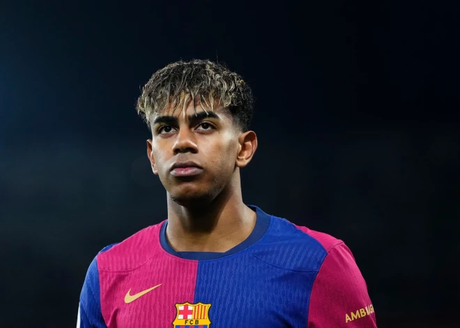 17 gadus vecais Jamals parakstījis sešu gadu līgumu ar "Barcelona"