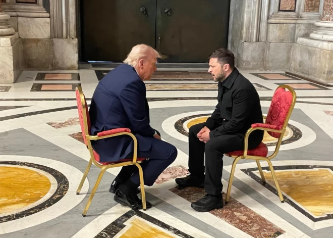 Zelenskis piedāvā tikšanos ar Putinu un Trampu – cer uz stingrākām ASV sankcijām pret Krieviju