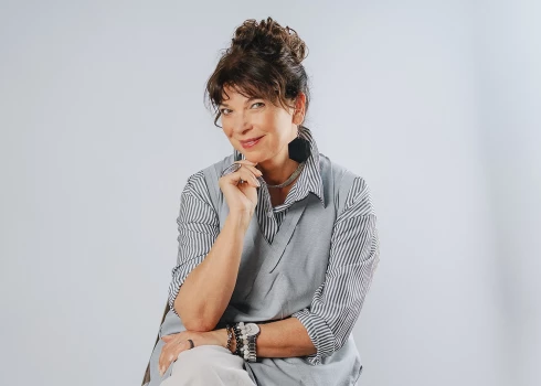 Aina Poiša.