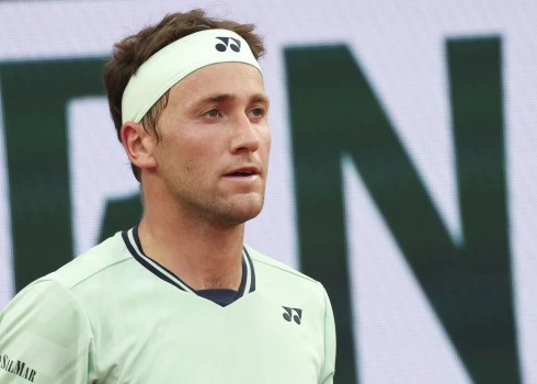 Divkārtējais "Grand Slam" finālists Rūds zaudē Francijas atklātā čempionāta otrajā kārtā.