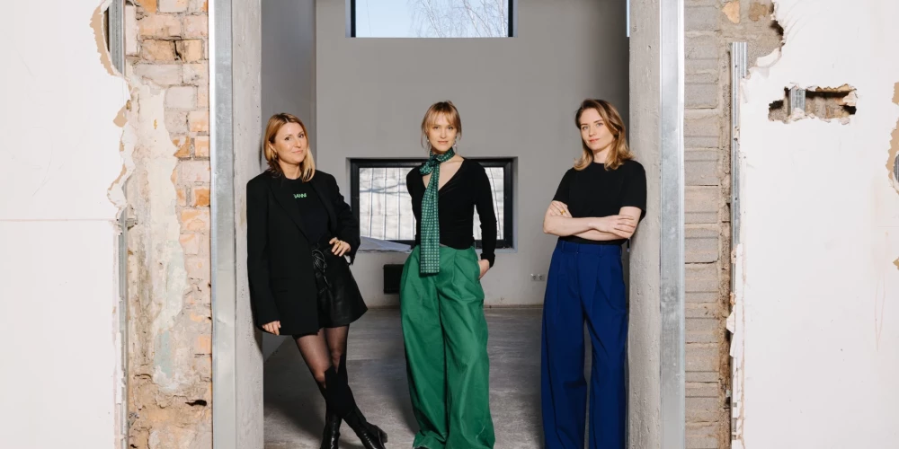 RAW komanda - Elīna Drāke, Tīna Pētersone, Elena Šalina.