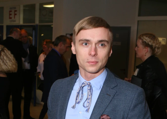 "Draudzene uzķērās!" Krāpnieki uzdodas par Donu un ievilina meitenes privātos čatos