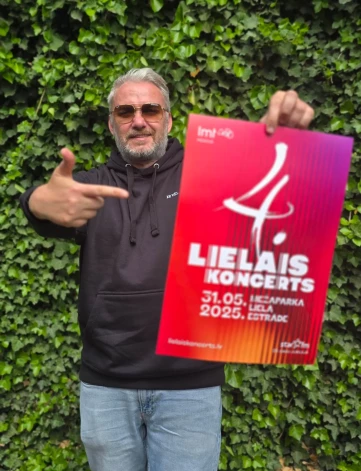 Lielais Koncerts režisors Papa Chi.