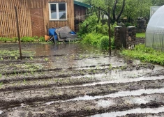 FOTO, VIDEO: lietavās slīkst Līvāni. Meteorologi brīdina: būs vēl sliktāk