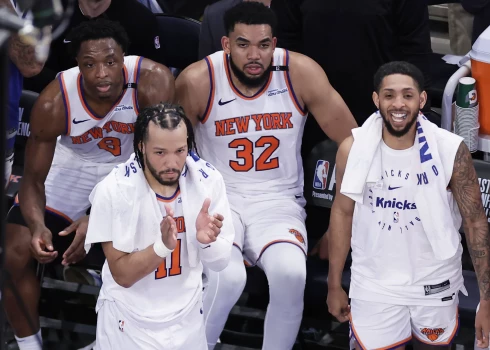 Ņujorkas "Knicks" basketbolisti sērijā joprojām ir iedzinējos ar 2-3.