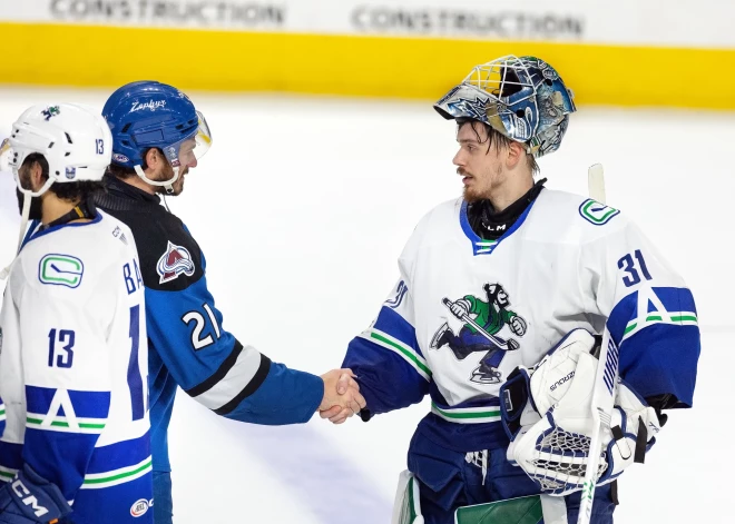 Labākais AHL vārtsargs. Artūrs Šilovs turpina mirdzēt hokeja pavasaros