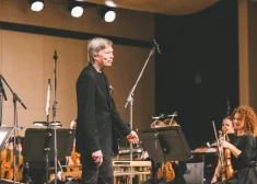 "Sinfonietta Rīga" sezonu noslēdz ar franču čella zvaigzni Žanu Gijēnu Keirasu