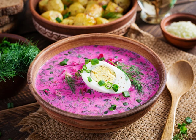 Vienkārši un ātri – aukstā zupa. Divas receptes