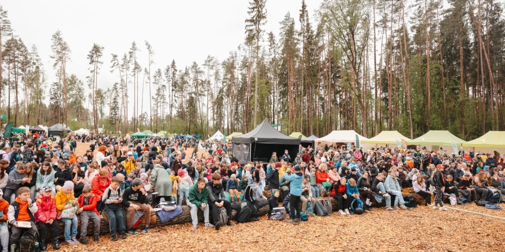 “Latvijas Meža dienas” Tērvetē pulcē tūkstošiem apmeklētāju.
