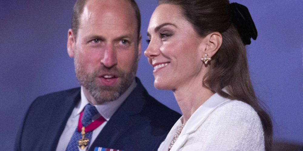 Princis Viljams un princese Ketrīna Nacisma sagrāves un Otrā pasaules kara upuru piemiņas dienas koncertā šā gada 8. maijā Londonā.