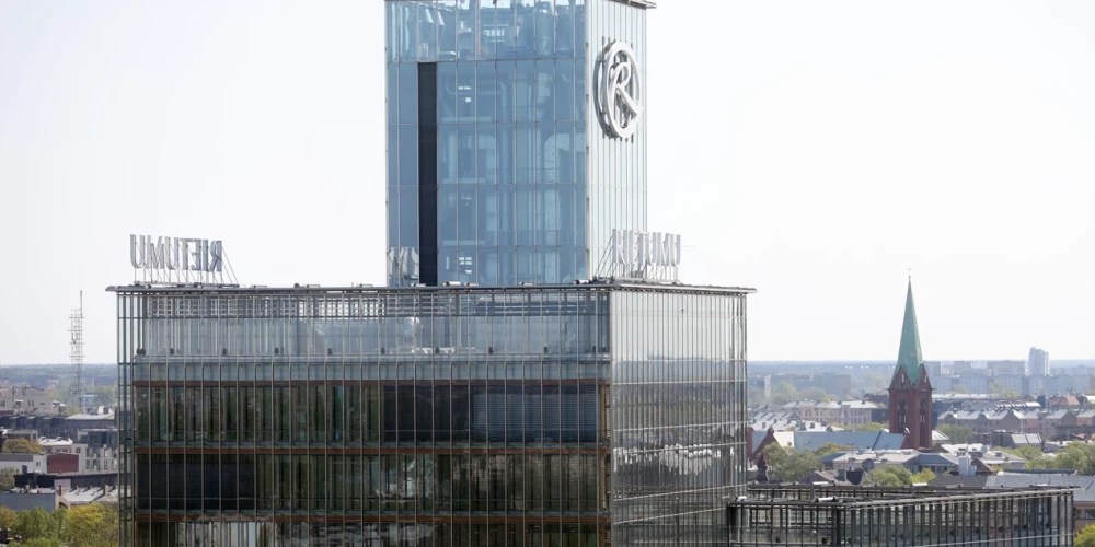 Rietumu Bankas rentabilitātes rādītāji stabili atrodas augstā līmenī: kapitāla atdeve (ROE) 3.32%, aktīvu atdeve (ROA) 0.85%. Kapitāla pietiekamības rādītājs, kas atspoguļo uzņēmuma finansiālo stabilitāti, ir 24.40%, likviditātes seguma rādītājs ir 296.13%, vairākas reizes pārsniedzot regulatora noteikto prasību (100%).
