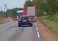 ВИДЕО: "Там с головой явно не все в порядке" - очевидцы в шоке от действий водителя на дороге под Балдоне