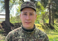Varonīgais zemessargs Sandro Lauzis bez minstināšanās glābj avārijā cietušos