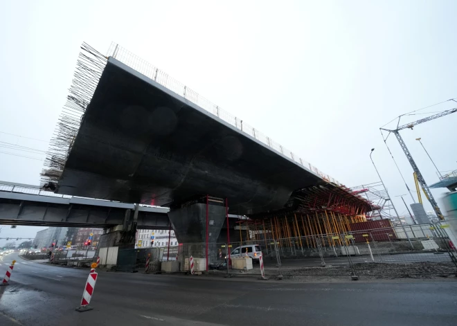 Это вам не анекдот: Эстония готова помочь медленной Латвии достроить Rail Baltica