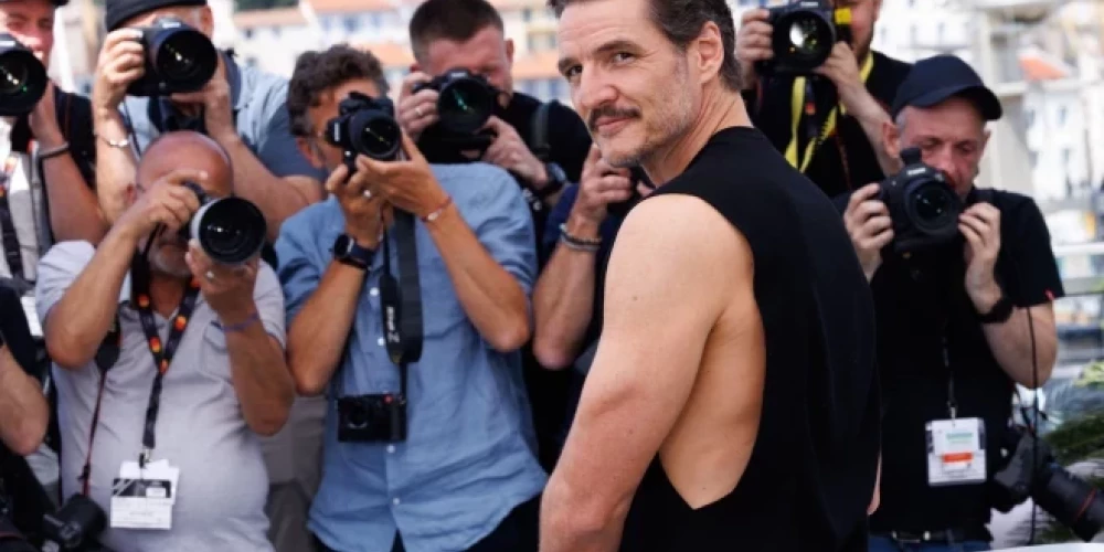 "Я никогда не был опасным, но у меня острый нос. Наверное, я вечно буду играть злодеев из-за своей внешности", — как-то сказал Педро Паскаль.