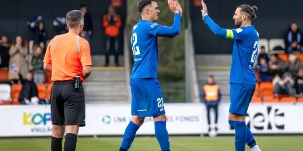 Rīdzinieki savā laukumā ar 6:0 (4:0) uzvarēja "Grobiņu".